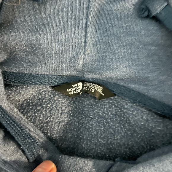North face Hoodie Sweatshirt - Picture 3 of 3